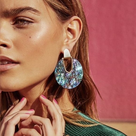 Kendra Scott Jewelry - Kendra Scott Diane Gold Statement Stone Earrings